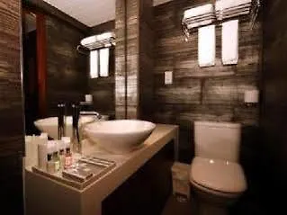 Mingle At The Eden Hotel Hong Kong